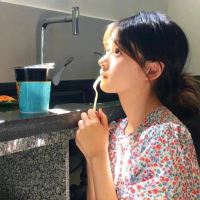 艳女怀春